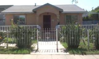 221 6th Ave, Escondido, CA 92025-4807