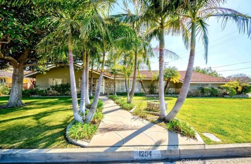 1204 Connecticut Ave, Anaheim, CA 92801-5909