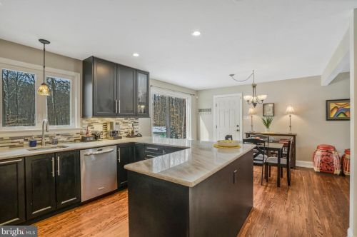 7619 Highland St, Springfield VA  22150-3934 exterior