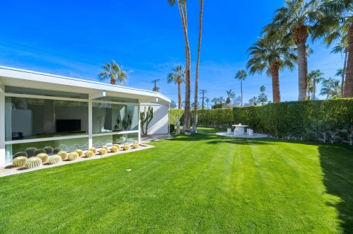 314 Monterey Rd, Palm Springs, CA 92262-6567
