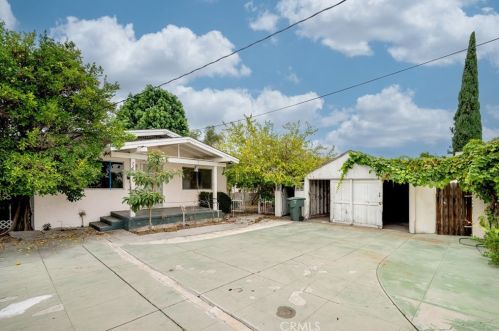 724 Acacia Ave, Glendale CA  91205-3006 exterior