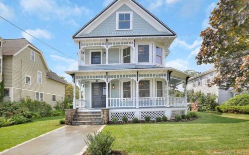 54 Cove Ave, Norwalk, CT 06855-2412