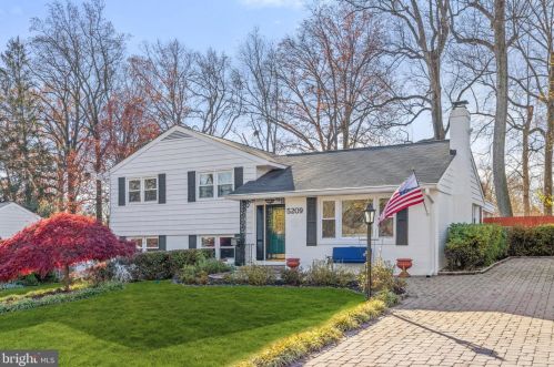 5209 Light St, Springfield VA  22151-2522 exterior