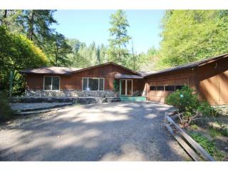 47207 Goodpasture Rd, Finn Rock OR  97488-9749 exterior