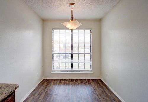 2517 Bamberry Dr, Fort Worth TX  76133-5815 exterior