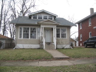105 Melbourne Ave, Peoria, IL 61603-1721