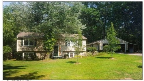 35 Wendler Dr, Chichester, NH 03234-4516