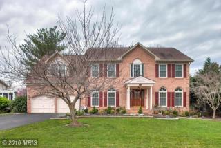 12703 Heatherford Pl, Fairfax, VA 22030-7272