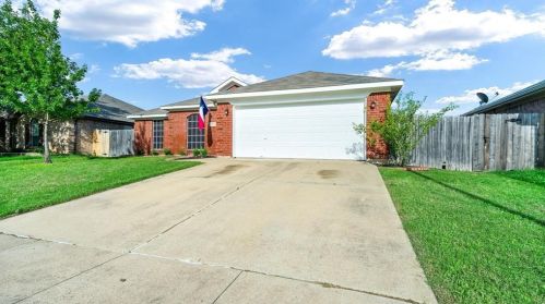 8124 Jolie Dr, Fort Worth, TX 76137-6106