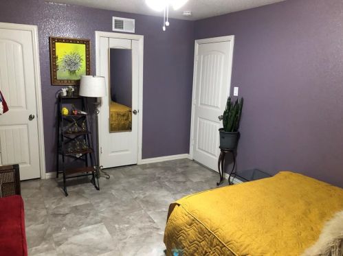 7020 Norma St, Fort Worth TX 76103-3214 exterior