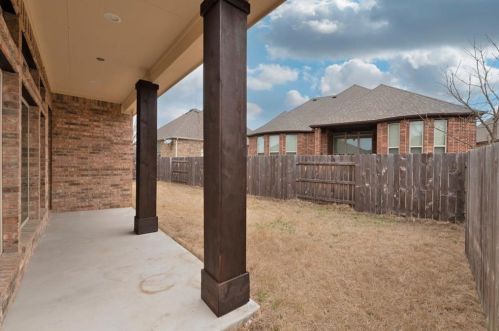 12520 Black Hl Dr, Austin TX  78748-1056 exterior