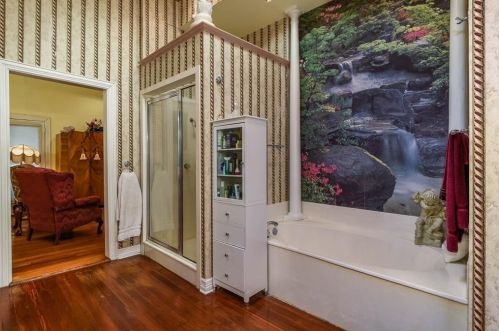 605 Bond St, Whitewright TX 75491-2212 exterior