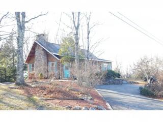214 Sagamore Rd, Laconia, NH 03249-7455