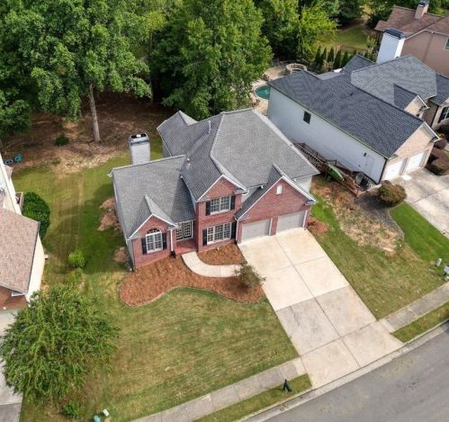 506 Chestnut Walk, Holly Springs GA  30114-7748 exterior