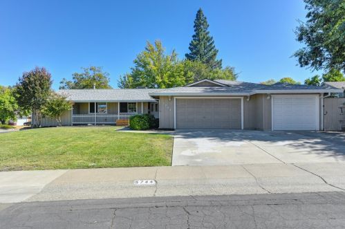5744 Sperry Dr, Citrus Heights, CA 95621-7365
