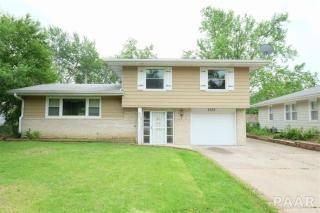 2102 Cashman Ct, Peoria, IL 61604-2434