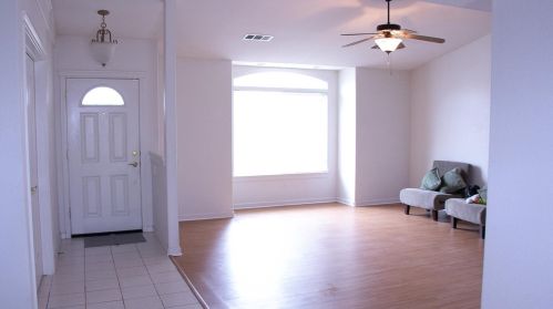 2837 Newbury Ln, Redding, CA 96002-3446