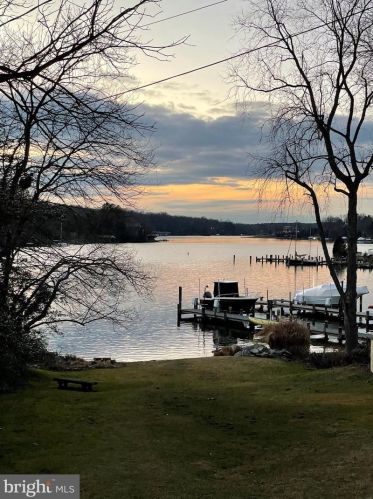 610 Westmoreland Pl, Severna Park MD 21146-3544 exterior