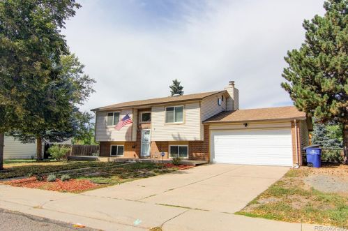 4601 Evanston Way, Aurora CO 80012-1539 exterior