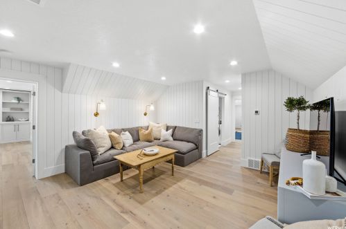 656 750, Woodland Hills UT 84653-5653 exterior