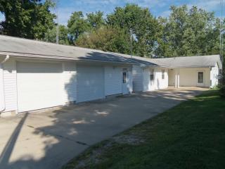 445 Madison St, Pleasant View IL  62681-1337 exterior