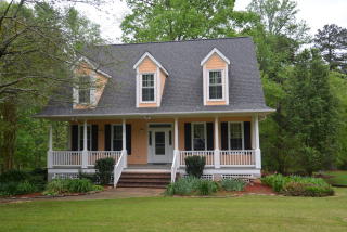 105 Abbington Ln, Greenwood, SC 29649-9500