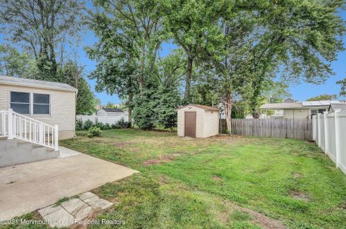 22 Stanford Dr, Hazlet NJ  07730-2314 exterior