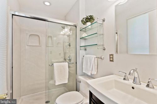 15013 Timberlake Dr, Silver Spring MD 20905-4360 exterior