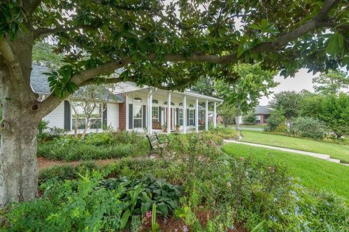 9796 Shore Dr, Conroe TX  77318-6631 exterior