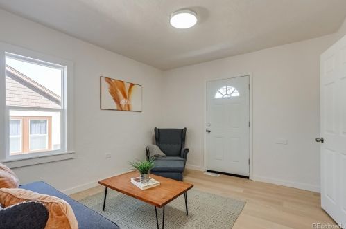 245 Sperry St, Denver CO  80219 exterior