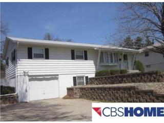 9722 Erskine St, Omaha, NE 68134-5618