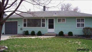 4907 Valley St, Omaha, NE 68106-4072