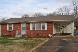 133 Cooper St, Martin, TN 38237-2221