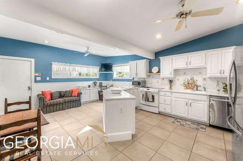 1159 Moores Mill Rd, Atlanta GA  30327-1607 exterior