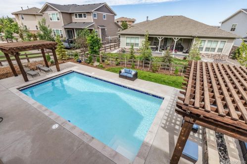 27553 Euclid Dr, Aurora CO 80016 exterior