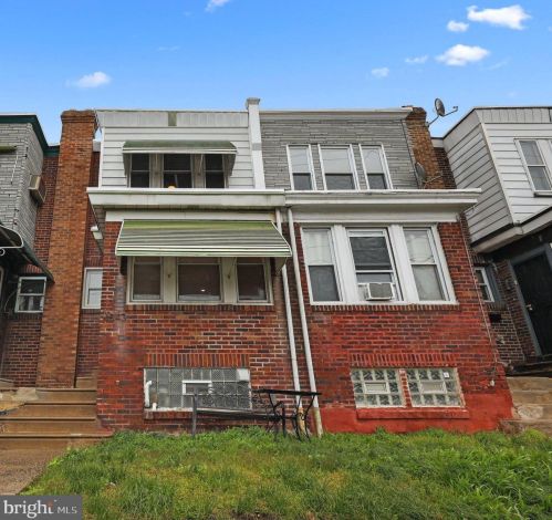 4843 18th St, Philadelphia, PA 19141-1524