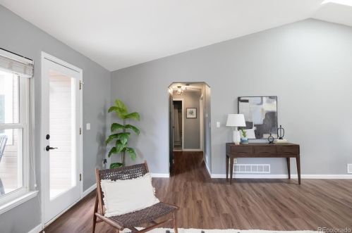 5008 Evanston St, Aurora, CO 80015-2206