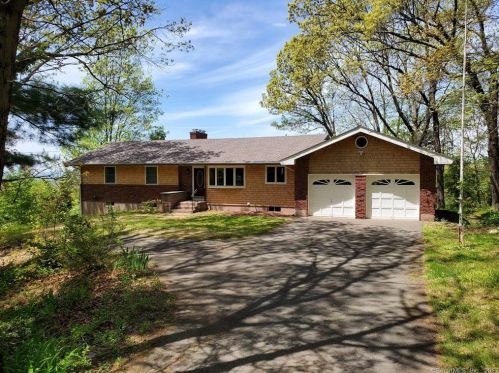 143 Cedar Ridge Dr, Glastonbury, CT 06033-1815