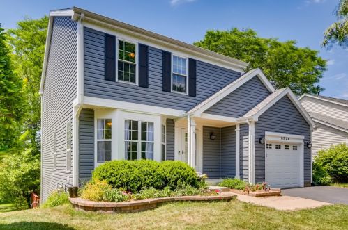 6274 Eagle Ridge Dr, Gurnee, IL 60031-4713