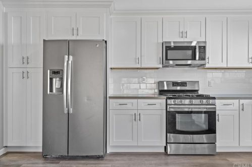 45216 Lorimer Ave, Lancaster CA 93534-1318 exterior