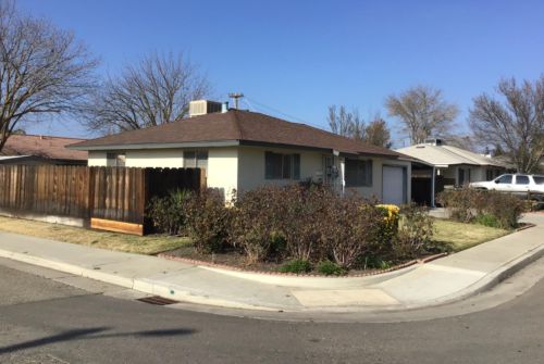 1142 Frank Ave, Dos Palos, CA 93620-2029