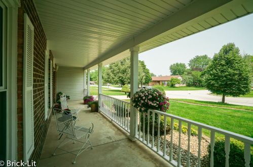 19566 Pheasant Ct, Mokena, IL 60448-1211