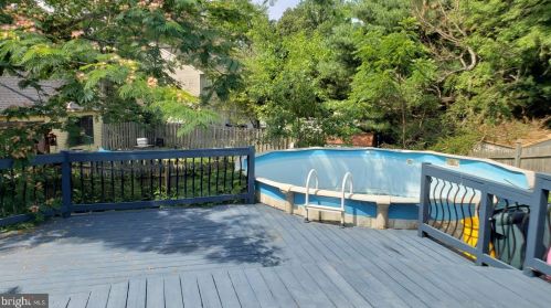 35 Dickenson Dr, Erial, NJ 08081-2402