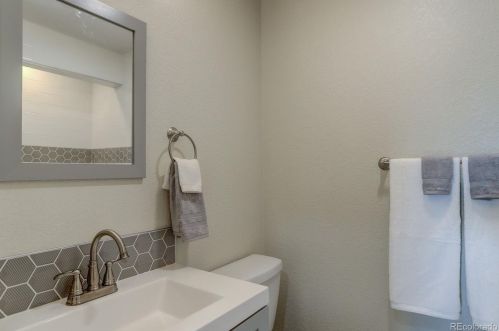 8065 63rd Ave, Arvada CO  80004-3411 exterior