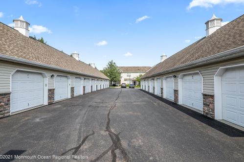 631 Ml Pond Way, Tinton Falls NJ 07724-2478 exterior