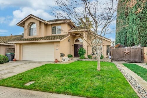 710 Villanueva Ct, Stockton, CA 95206-5162