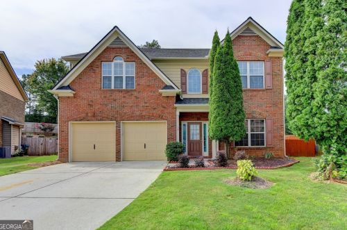 14 Thorncrest Ct, Tucker, GA 30084-8452