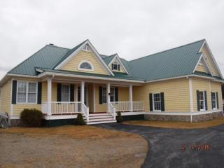 245 Success Rd, Dummer, NH 03588-3417