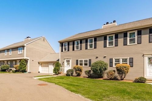 87 Old Towne Rd, Cheshire, CT 06410-3154