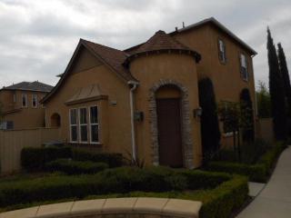 3983 Harlan Ranch Blvd, Clovis, CA 93619-5061